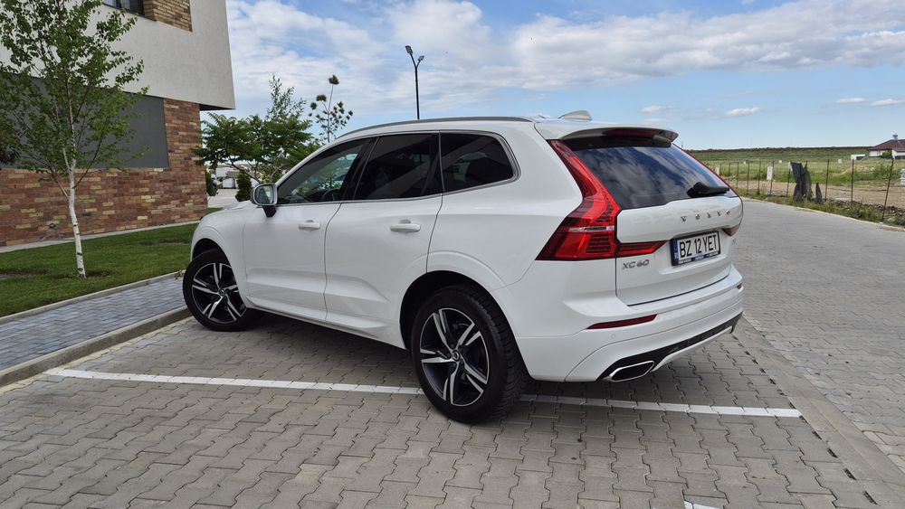 VOLVO XC60 2018 — imagine 3