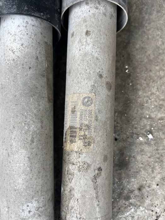 Задни амортисьори бмв е61 bmw e61 amortisiori макверсони