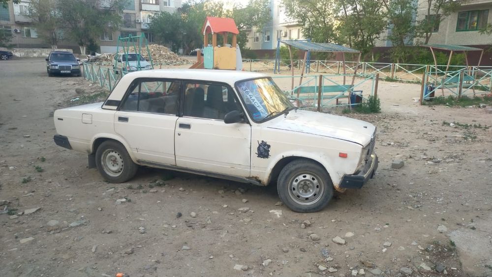 Продам Жигули 2107