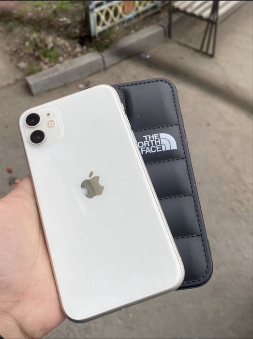 Продам айфон 11 64гб