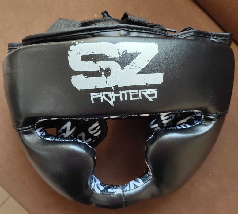 Детска екипировка за кикбокс