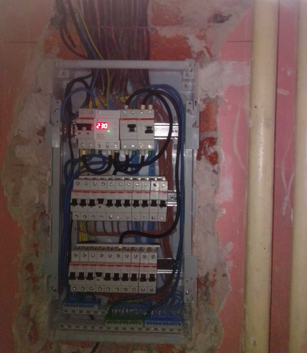 Електротехник, Електроуслуги, Електромонтаж, Електро Инсталации