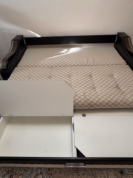 Диван для гостиной