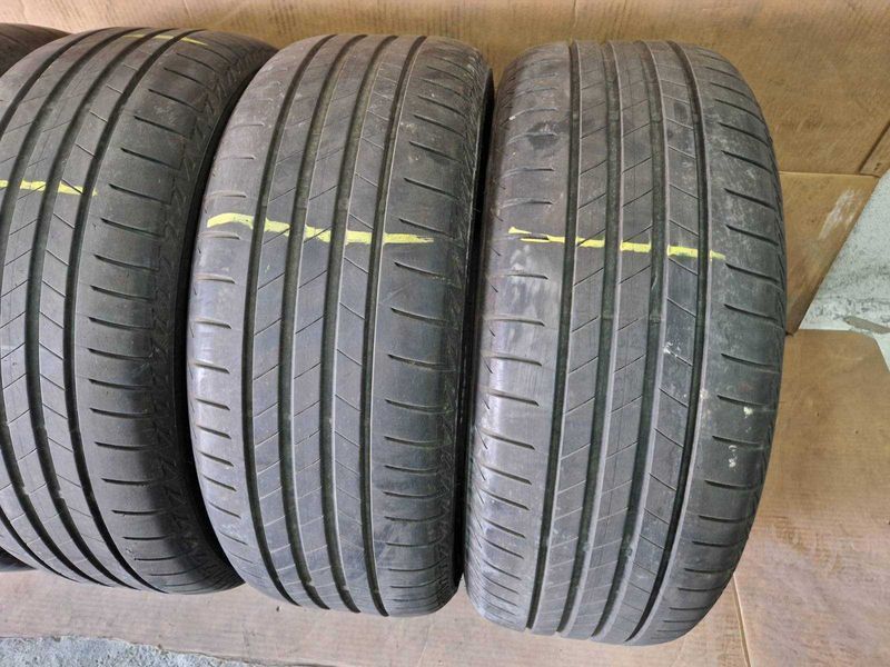 4 Bridgestone R17 225/55
летни гуми DOT0621