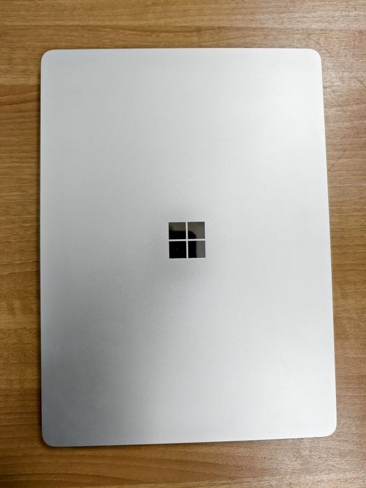 Microsoft Surface Laptop 7 Snapdragon X Elite 16/512 13'8 IPS 2K 120Hz