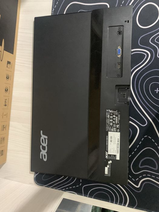 Монитор acer