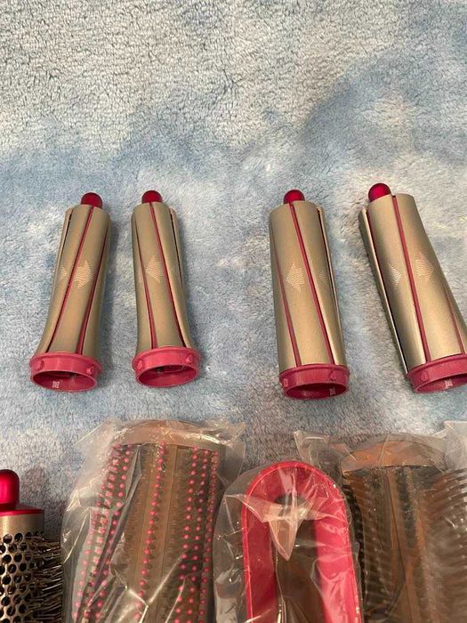 Dyson airwrap complete