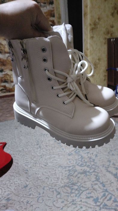 Продается обувь новая