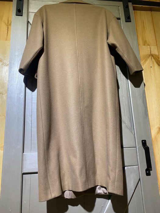 Продам пальто осенее