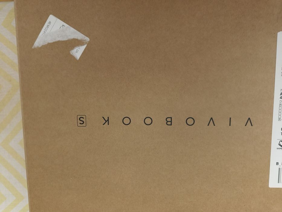 ASUS Vivobook S14 S5406SA nou, sigilat, garantie