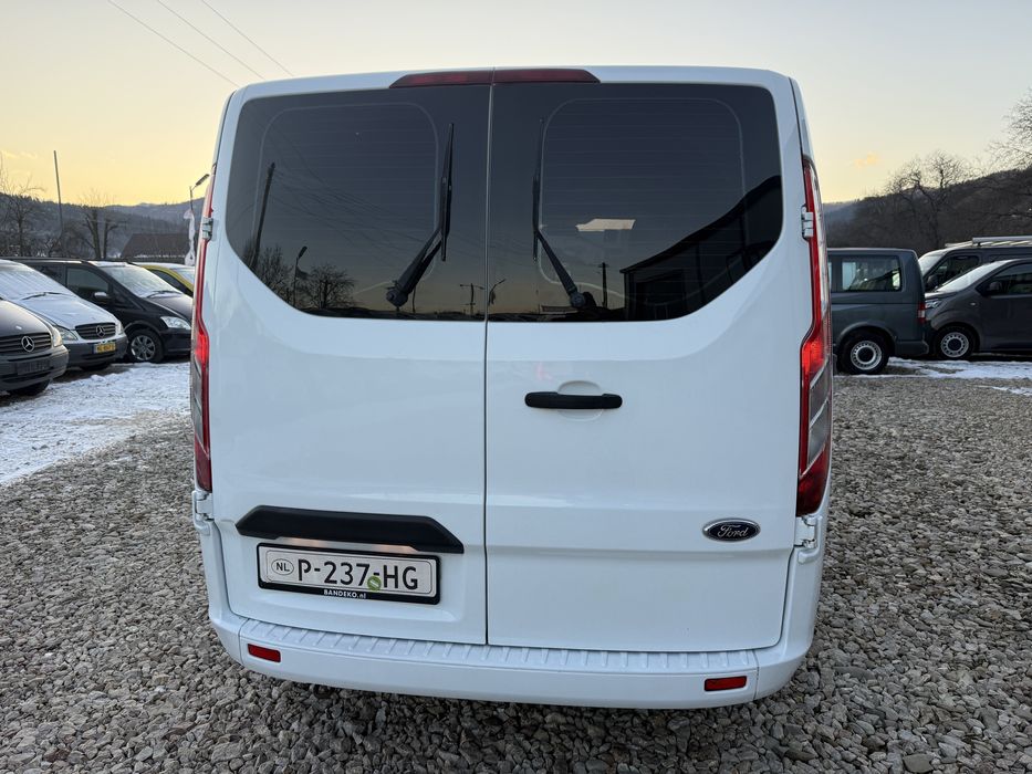 Ford transit 9 locuri 2015 clima
