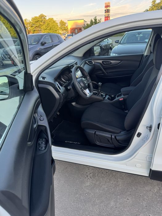 Nissan Qashqai 2019 Benzina 134000km