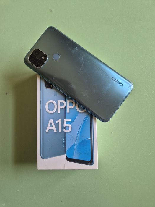 OPPO A15 смартфон