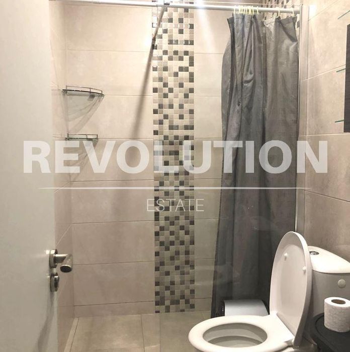 Двустаен апартамент в района на  м-т Траката!