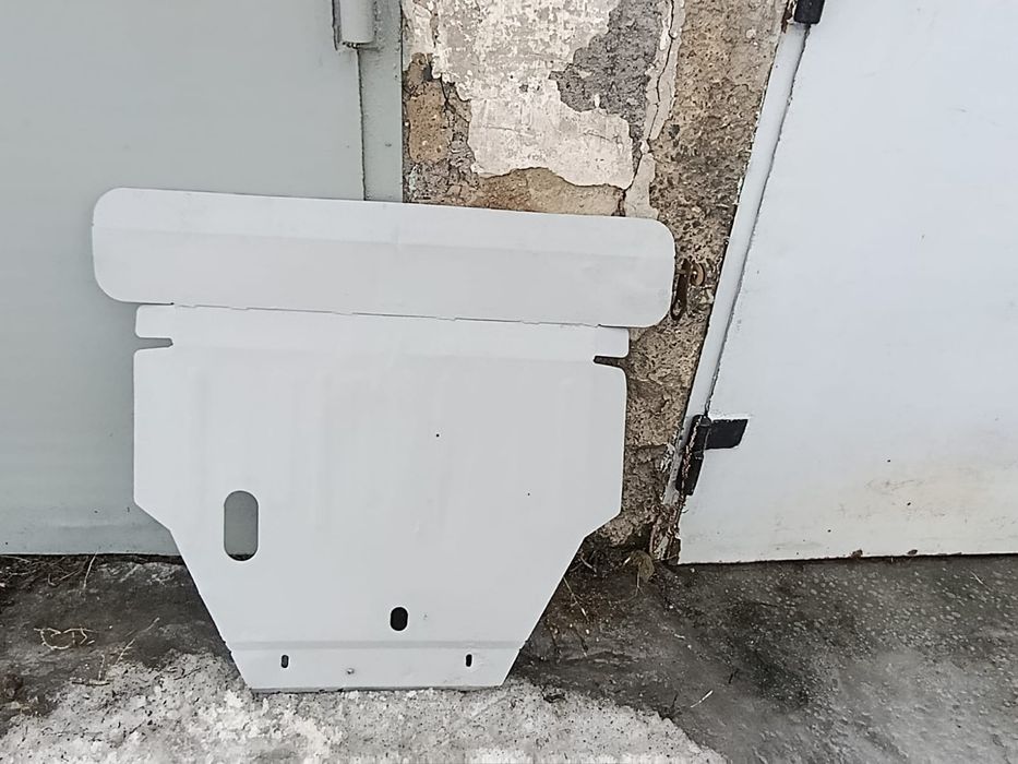 Защита от картера Мазда Кронос