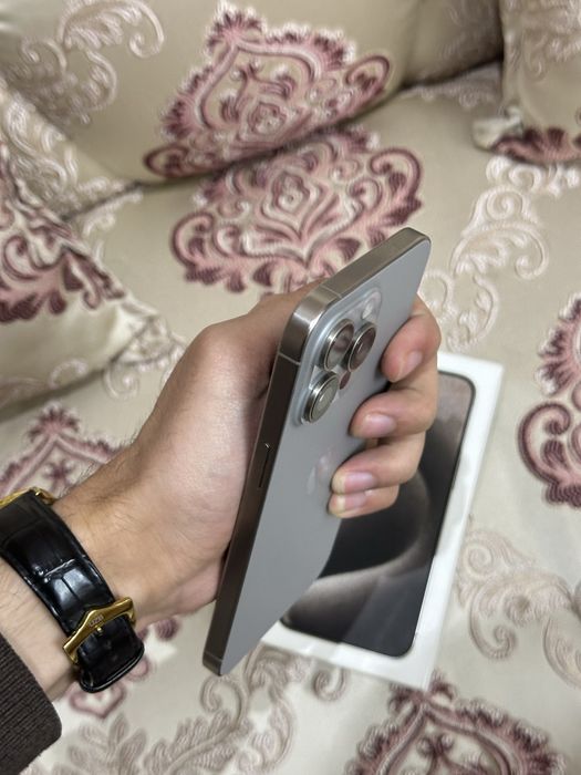 15 pro max 256 gb  dodda xolatda