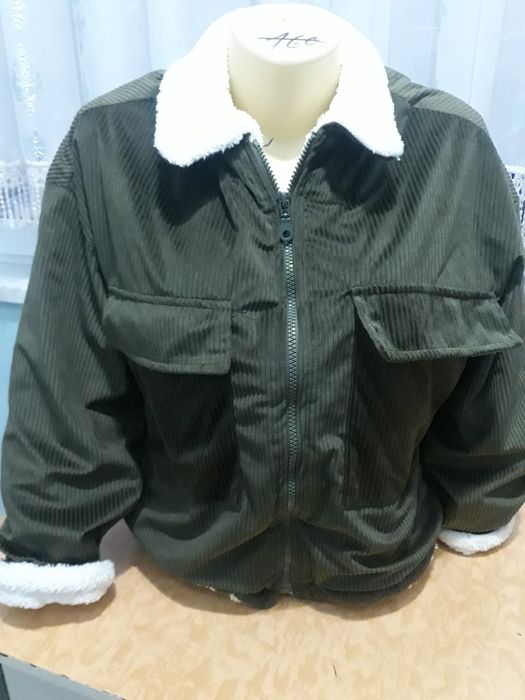 Продаются куртки