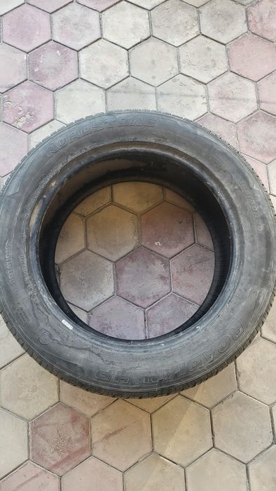 Шина Roadstone 285/50R20