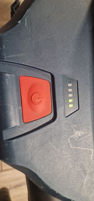 Акумулаторна прахосмукачка BOSCH GAS 18V-10 L