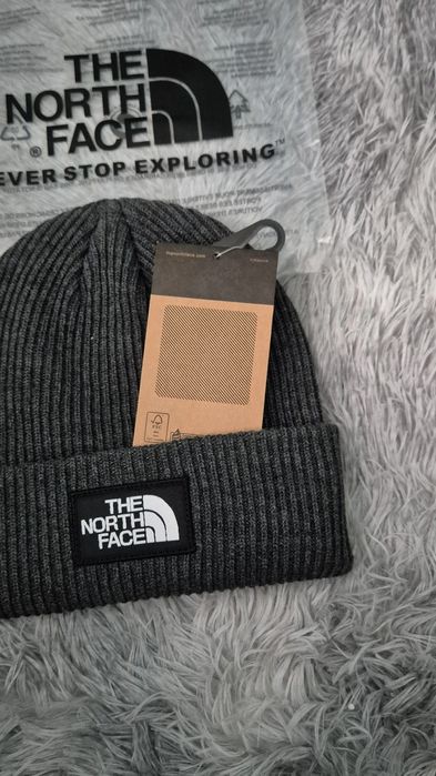 Caciula The North Face gri inchis