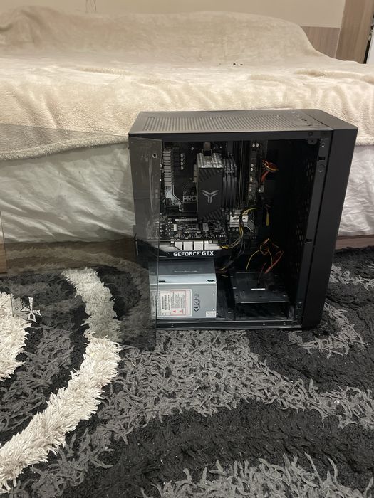 Геймърски компютър на части