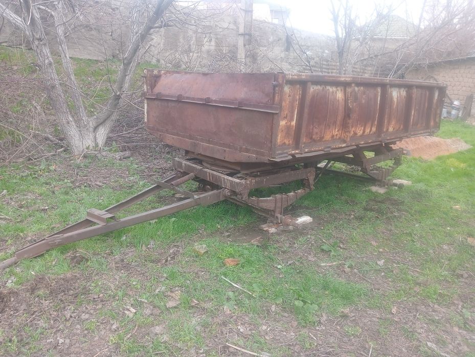 Трактор, Тележка