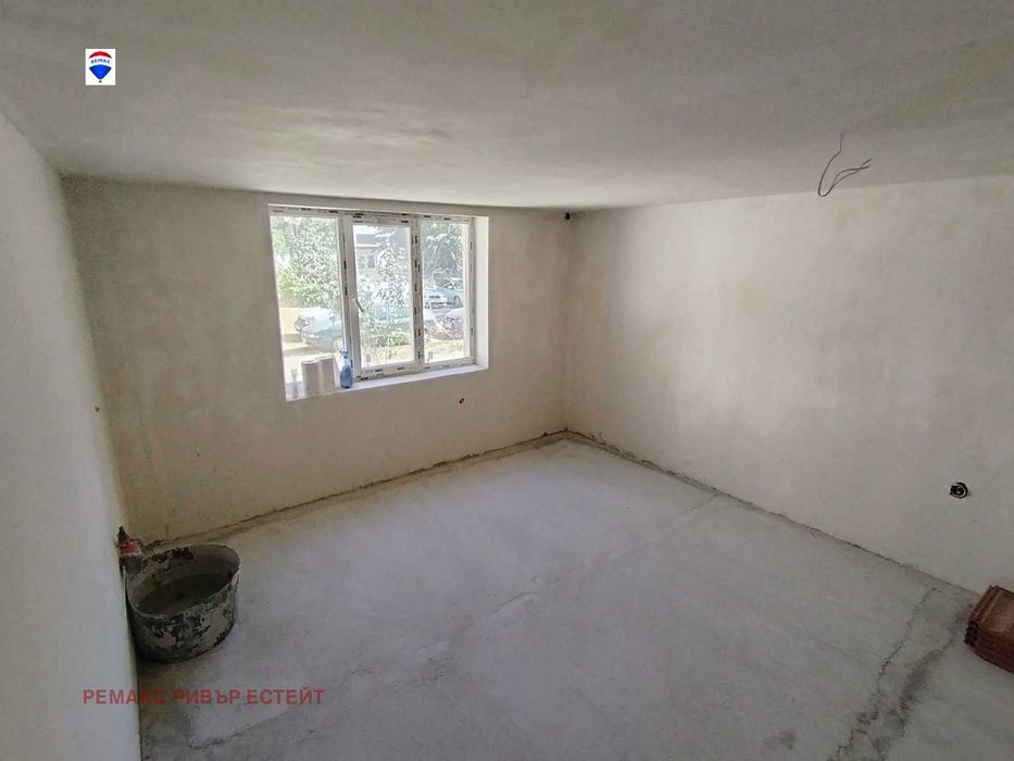 Градска къща за продажба кв. Здравец