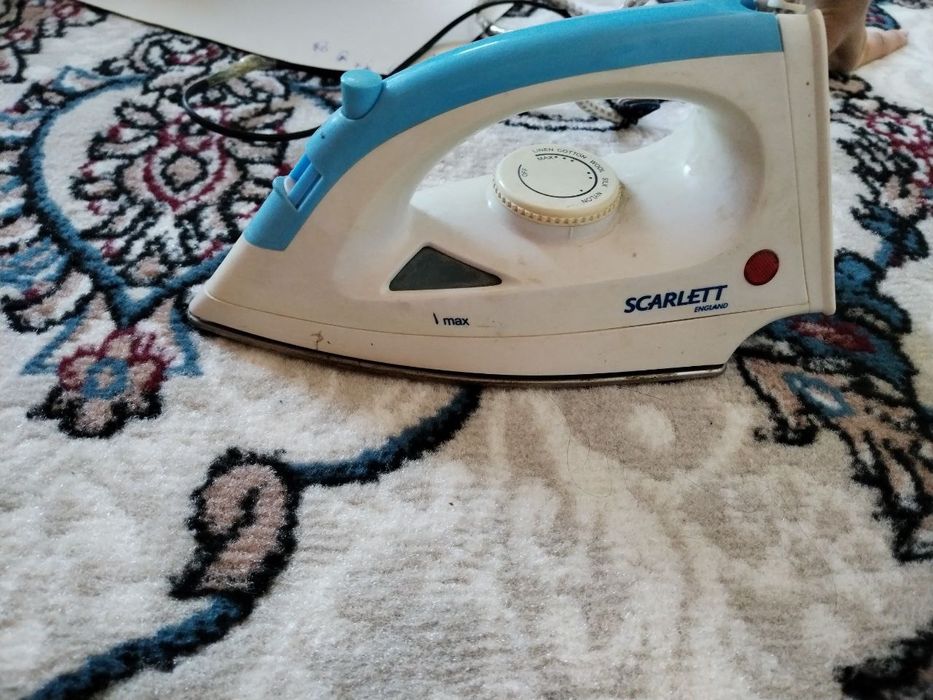 усылар сатылады утюглердин хаммеси ислеп тур