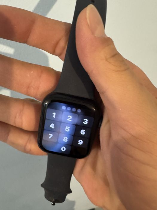 Apple watch SE2 v2 model mre93cq/a