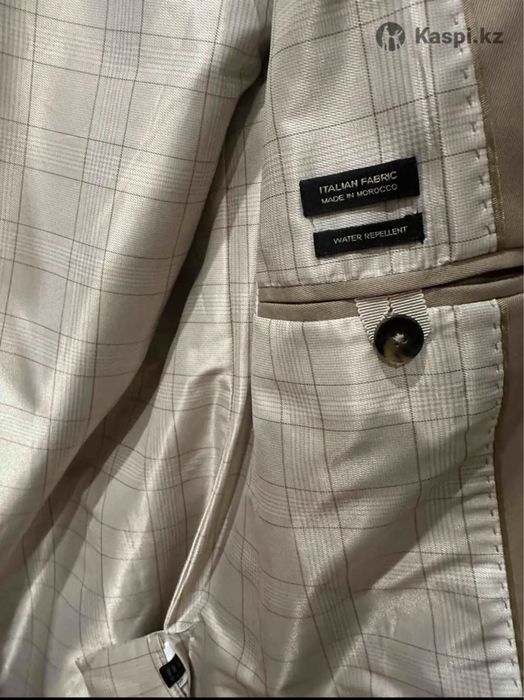 Massimo Dutti Trench Coat