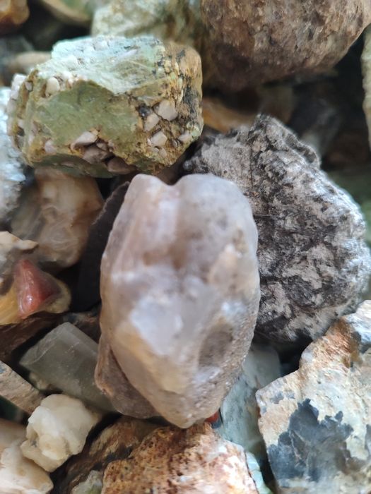 Грунт для аквариума полудрагоценные камни