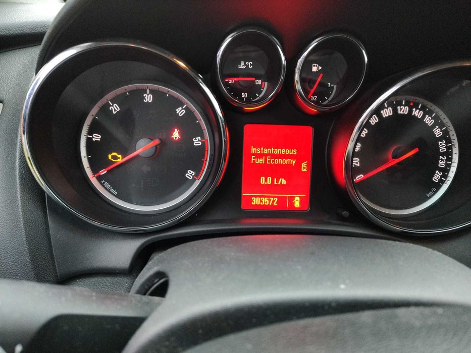 Vand Opel astra j