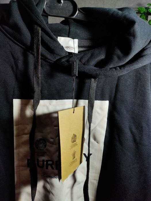 Hanorac Burberry marimea M