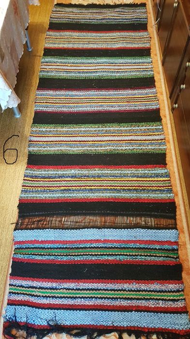 Неизползвани ръчно тъкани черги