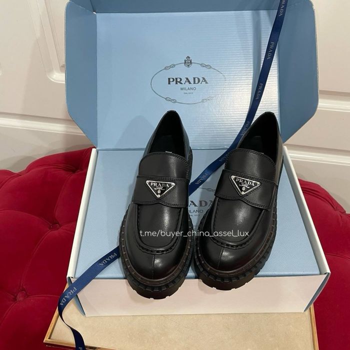 Prada лоферы
