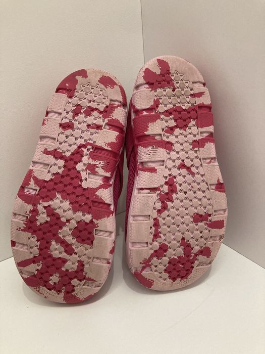 Сандали New Balance 27 номер