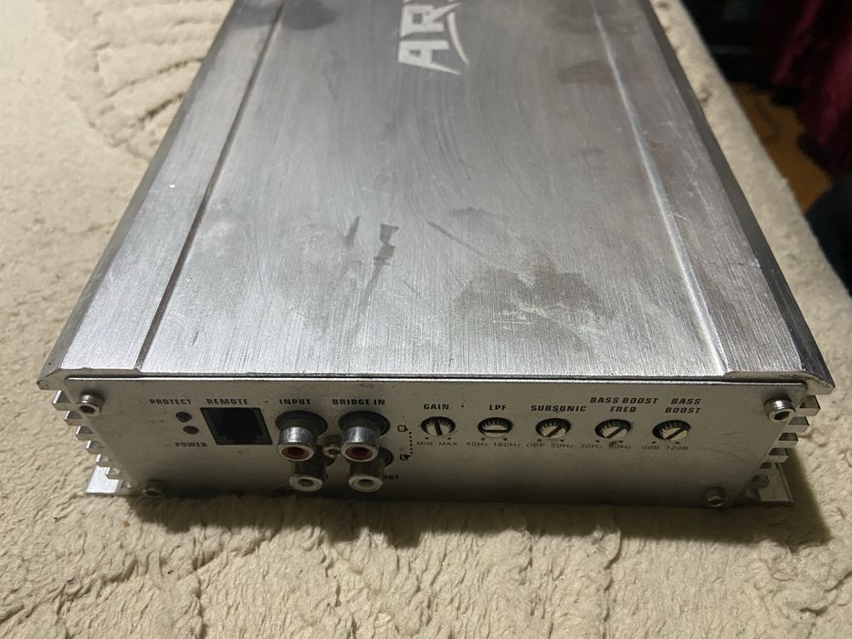 Продам усилитель