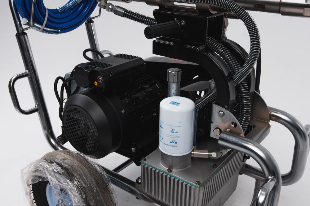 Безвоздушный распылитель,шпаклевочный аппарат, краскопульт-DBT 970