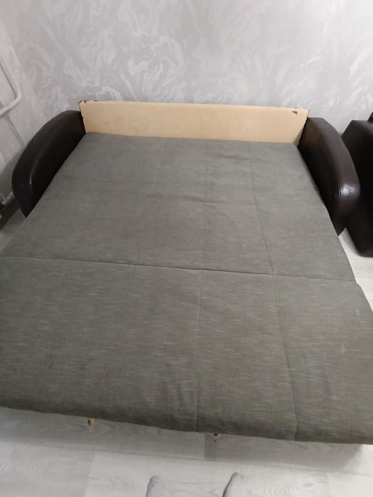 Продам диван. 3 и 2