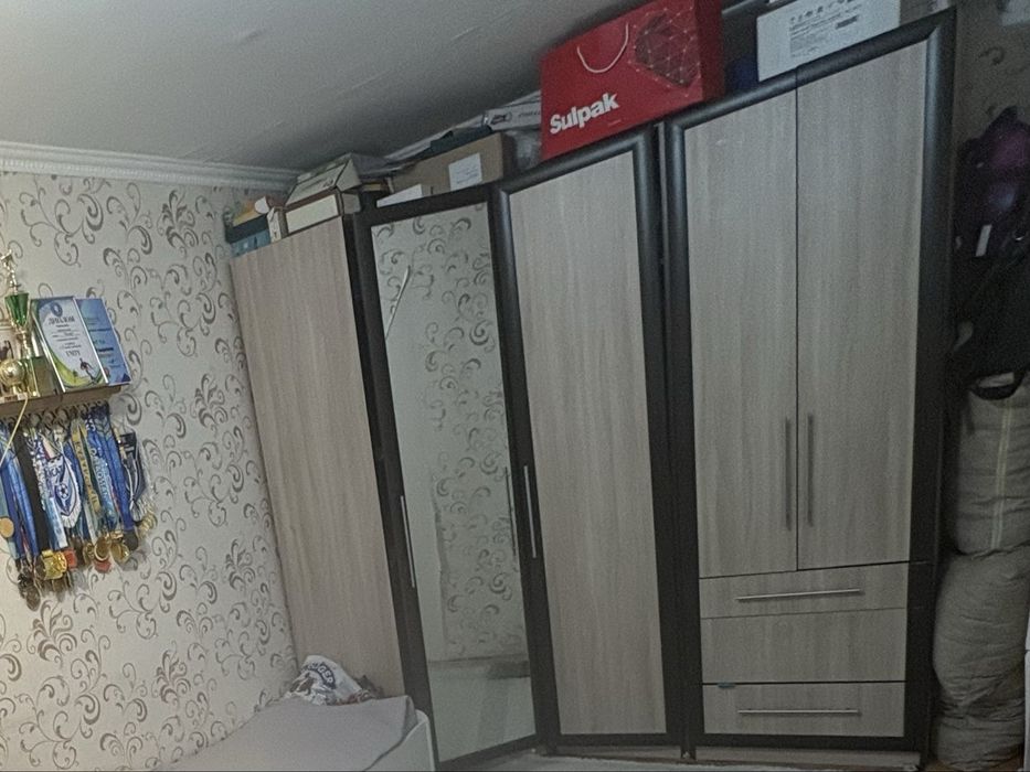 Угловой Шкаф самовыз
