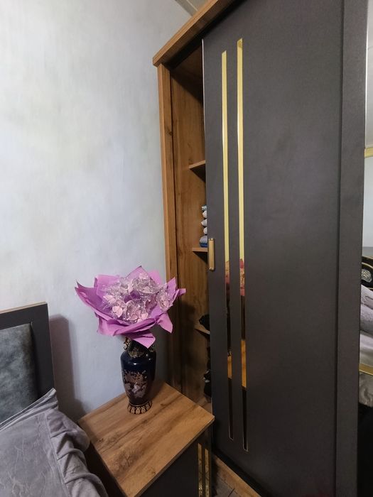 Kamplekt mebel sotiladi 9575