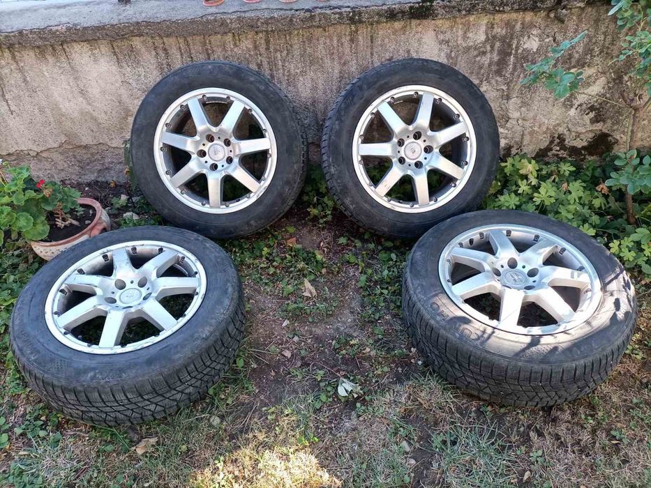Продавам 17 цола ляти джанти за хонда црв 2