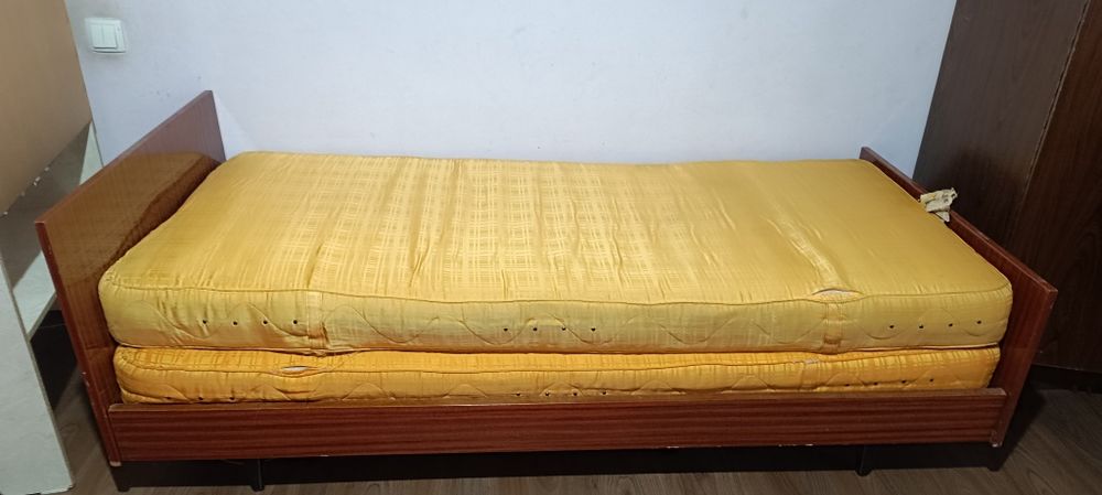 Российский юмшоқ двух спальное сотилади