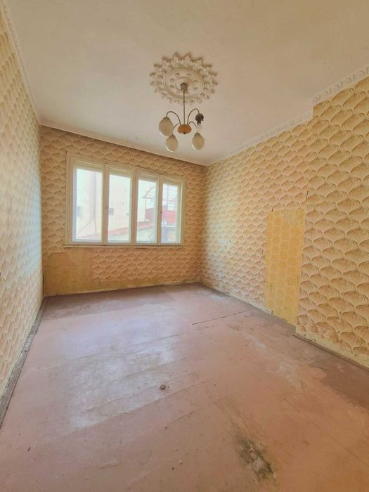 Продава се Етаж от къща в Варна, Аспарухово - 110 кв.м за 1855 €/кв.м - Снимка #2