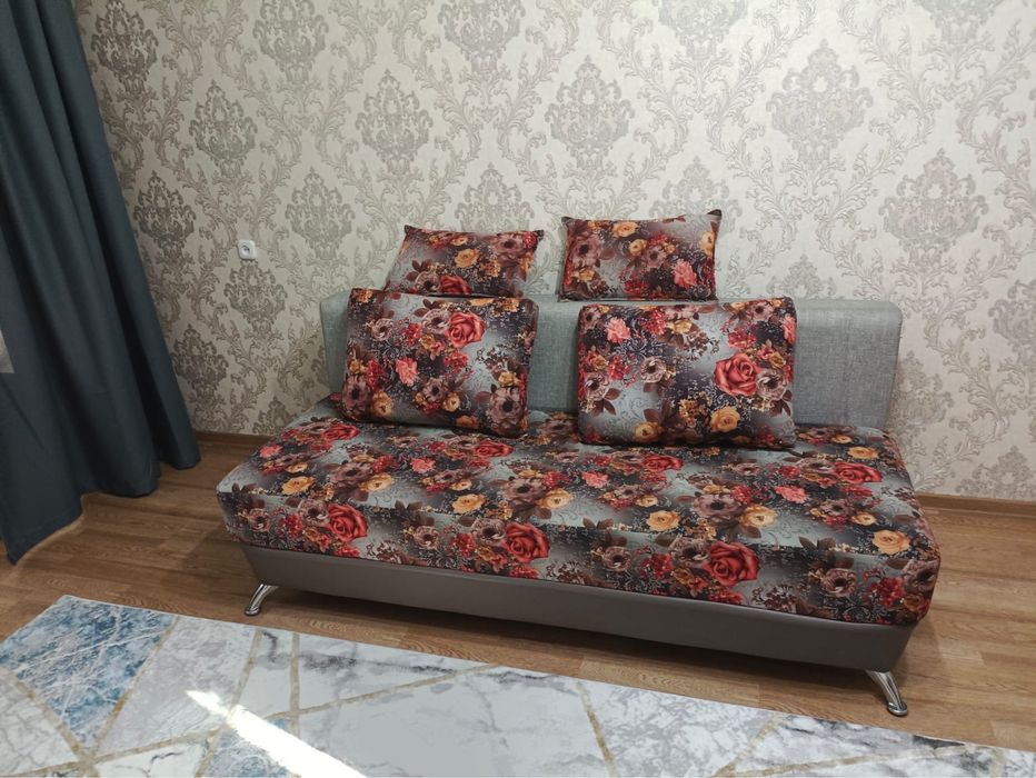 Продам диван в хорошем состяние