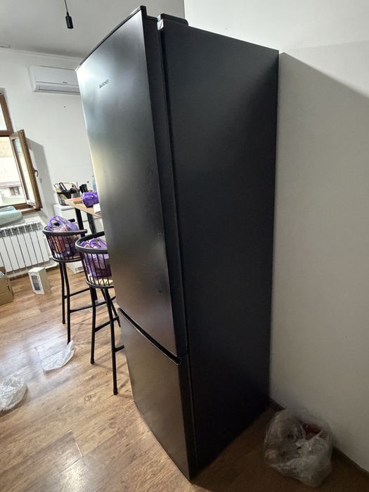 Холодильник DAUSCHER