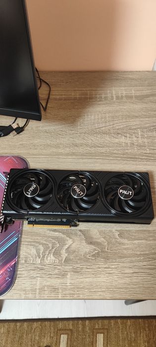 Видео карта RTX 5060 Palit