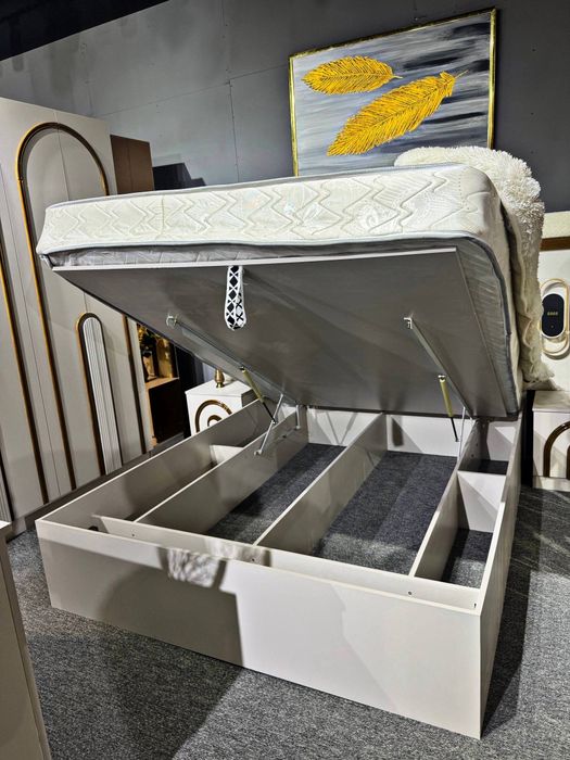 Спальный гарнитуры