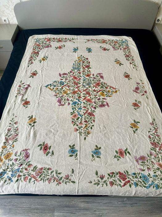 Красиви покривки на една кука + подарък