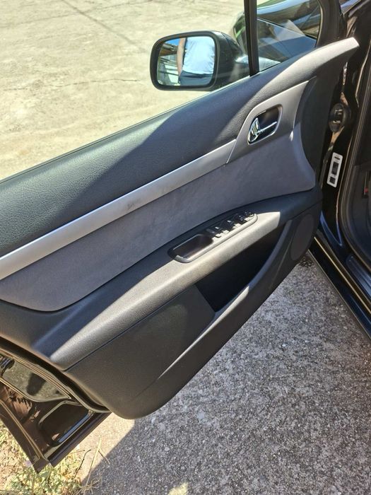 Продавам peugeot 407 реални километри